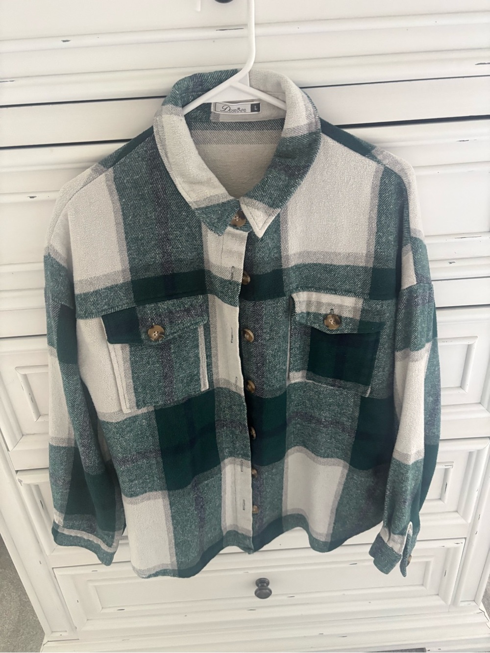 Plaid Button-Down Shirt Jacket in Green and White